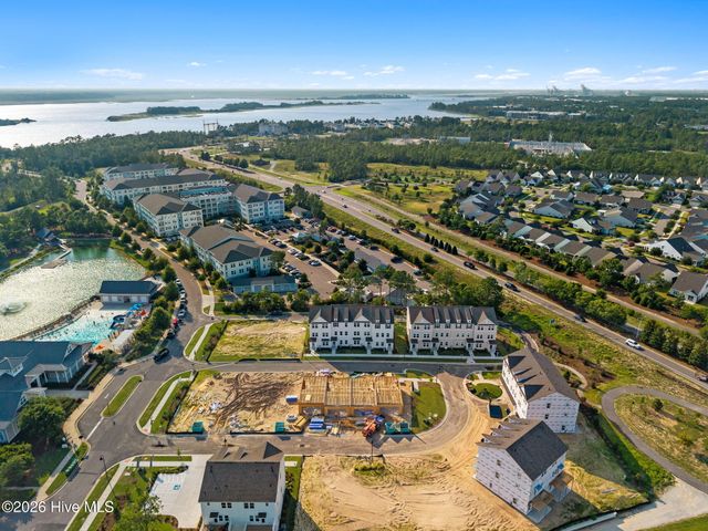 225 Pelican Flight Loop, Wilmington, NC 28412