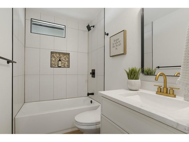 4483 Sandpiper Cir, Boulder, CO 80301