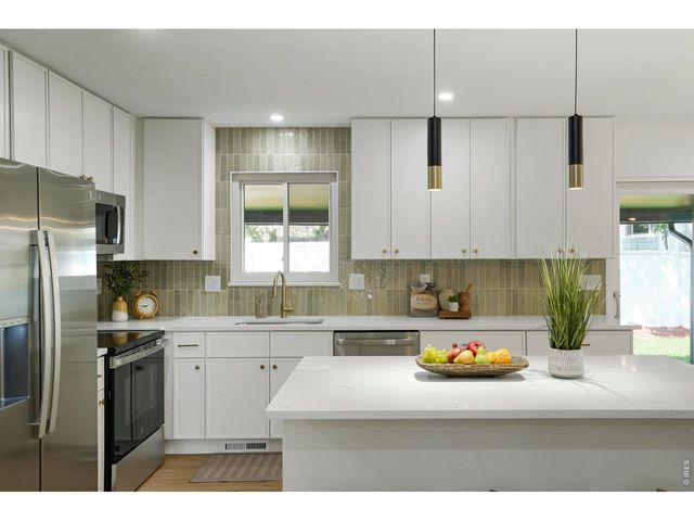 4483 Sandpiper Cir, Boulder, CO 80301
