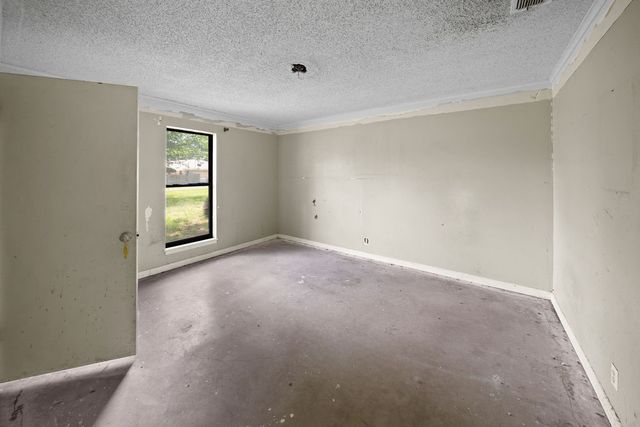 209 Magnolia, Chandler, TX 75758