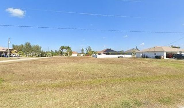 2857 NW 5th TERR, Cape Coral, FL 33993