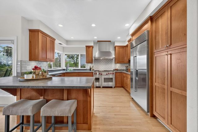 1760 Red Fox Rd, Placerville, CA 95667