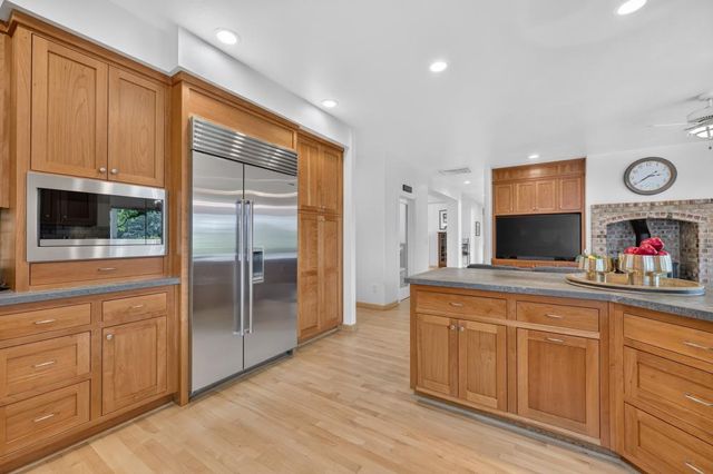1760 Red Fox Rd, Placerville, CA 95667