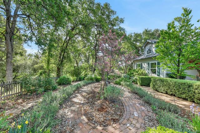 1760 Red Fox Rd, Placerville, CA 95667