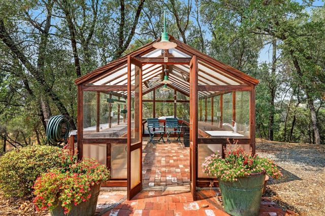 1760 Red Fox Rd, Placerville, CA 95667