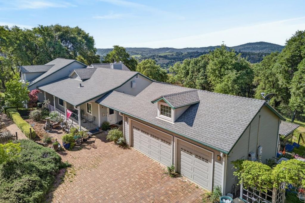 1760 Red Fox Rd, Placerville, CA 95667