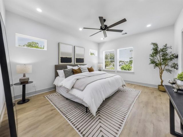 2410 Vaughn Street B, Houston, TX 77093