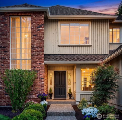 13014 NE 197th PL, Woodinville, WA 98072