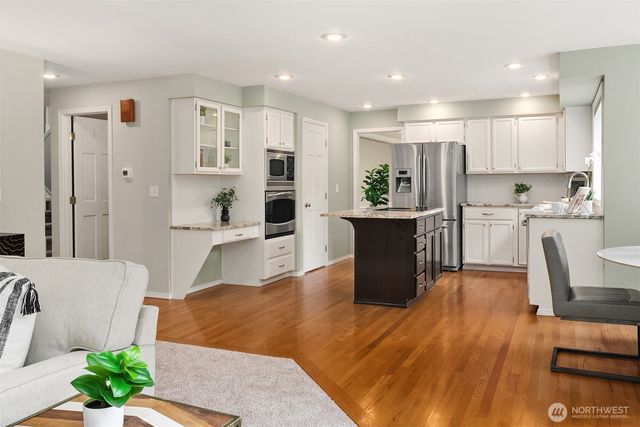 13014 NE 197th PL, Woodinville, WA 98072