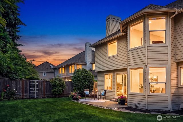 13014 NE 197th PL, Woodinville, WA 98072