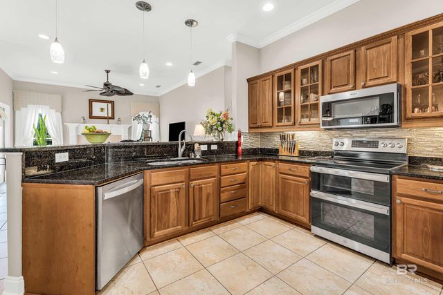 25825 Ravenwood Circle, Daphne, AL 36526