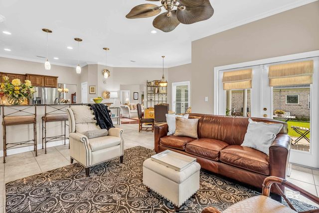 25825 Ravenwood Circle, Daphne, AL 36526