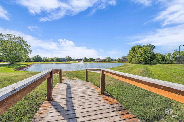 25825 Ravenwood Circle, Daphne, AL 36526