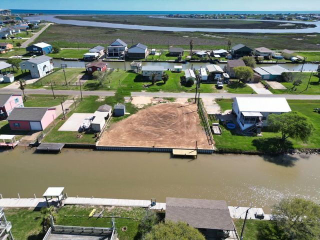 2410 & 2411 Gulfview Drive, Sargent, TX 77414