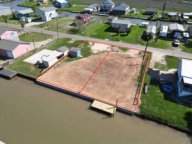 2410 & 2411 Gulfview Drive, Sargent, TX 77414