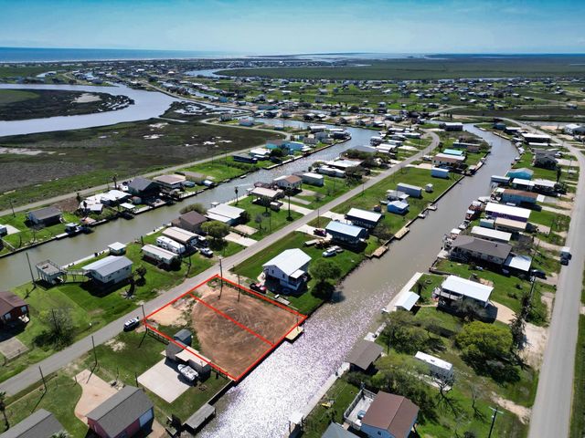 2410 & 2411 Gulfview Drive, Sargent, TX 77414