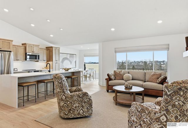 5031 S 199th Avenue, Omaha, NE 68135