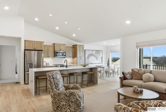 5031 S 199th Avenue, Omaha, NE 68135