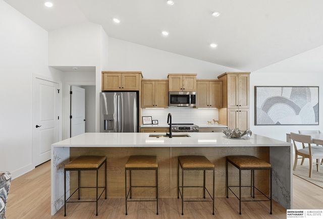 5031 S 199th Avenue, Omaha, NE 68135