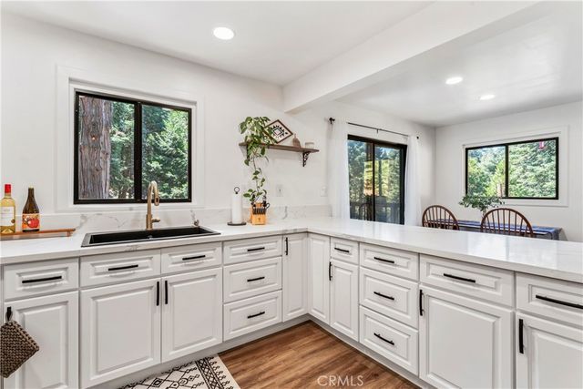 899 Blueridge Drive, Lake Arrowhead, CA 92385
