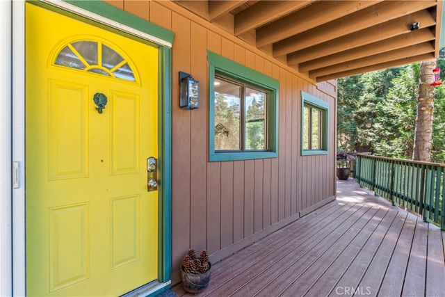 899 Blueridge Drive, Lake Arrowhead, CA 92385