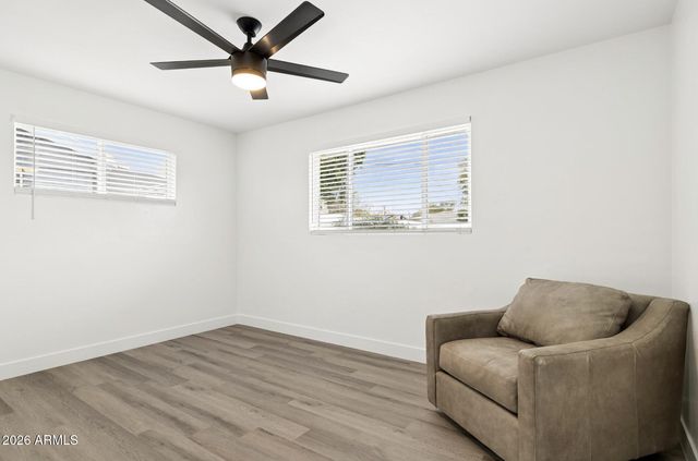 8329 N 5TH Street, Phoenix, AZ 85020