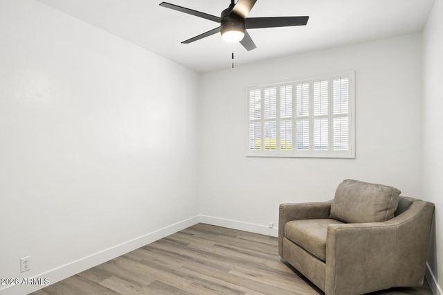 8329 N 5TH Street, Phoenix, AZ 85020