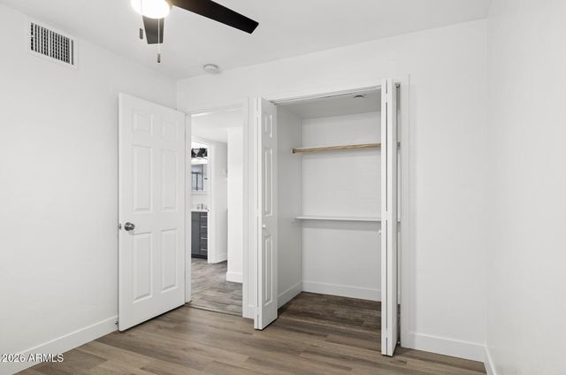 8329 N 5TH Street, Phoenix, AZ 85020
