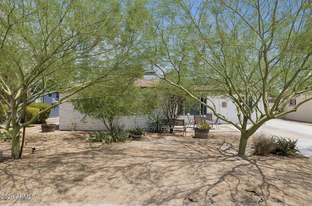 8329 N 5TH Street, Phoenix, AZ 85020