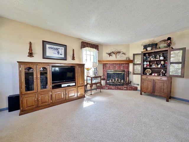 1332 Main Street S, Minot, ND 58701