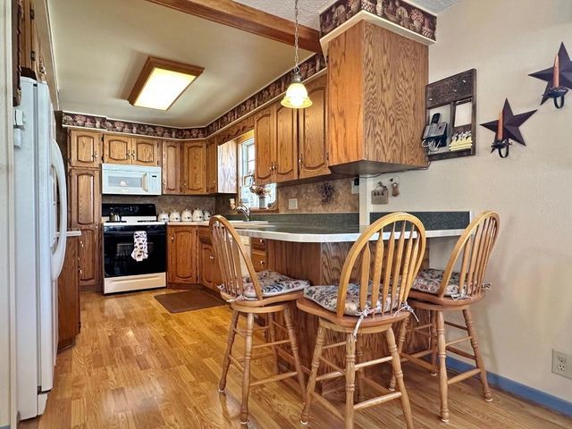1332 Main Street S, Minot, ND 58701