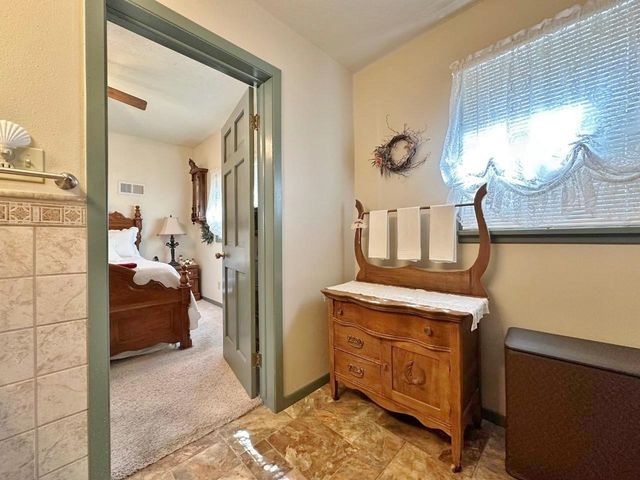 1332 Main Street S, Minot, ND 58701