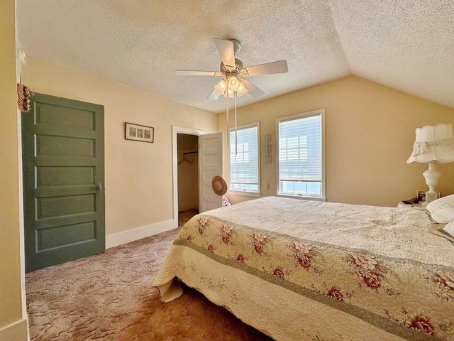 1332 Main Street S, Minot, ND 58701