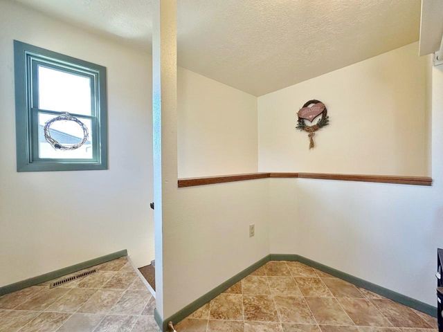 1332 Main Street S, Minot, ND 58701