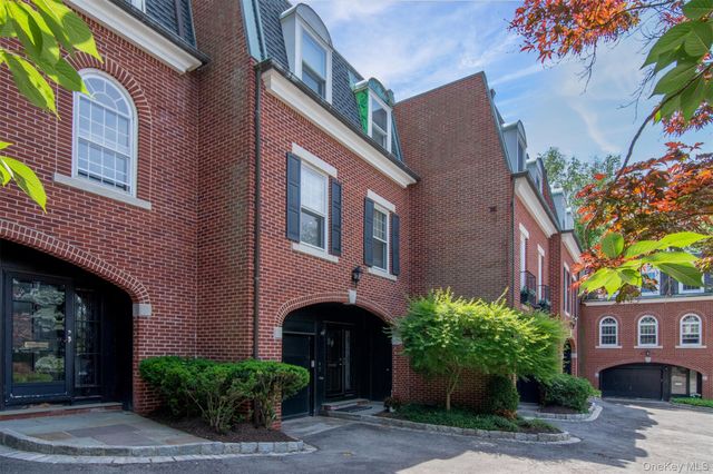 152 Broadway 15, Dobbs Ferry, NY 10522