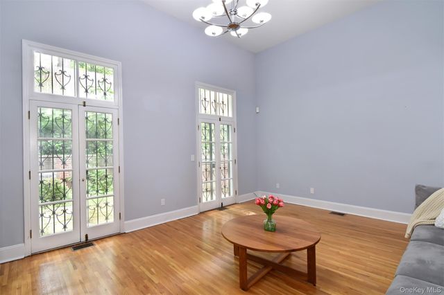 152 Broadway 15, Dobbs Ferry, NY 10522