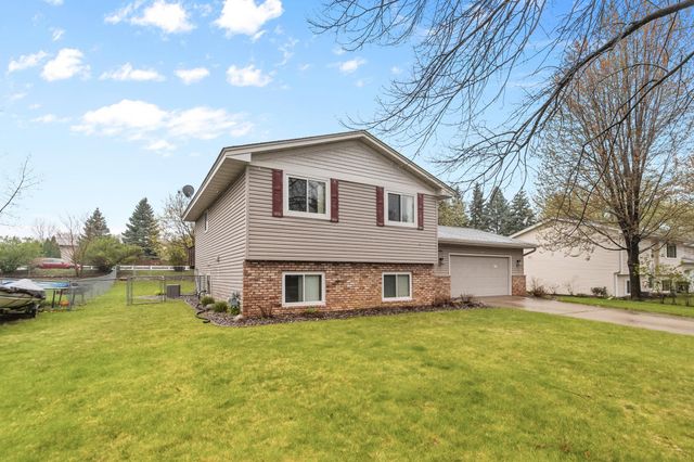 6525 Lancaster Lane N, Maple Grove, MN 55369