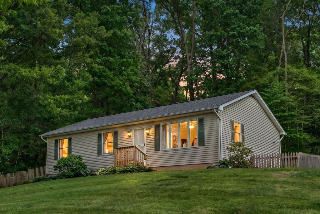 1001 WISEBURG RD, White Hall, MD 21161