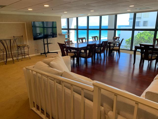 3115 S Ocean Boulevard 1002, Highland Beach, FL 33487