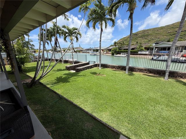 664 Kumukahi Place, Honolulu, HI 96825