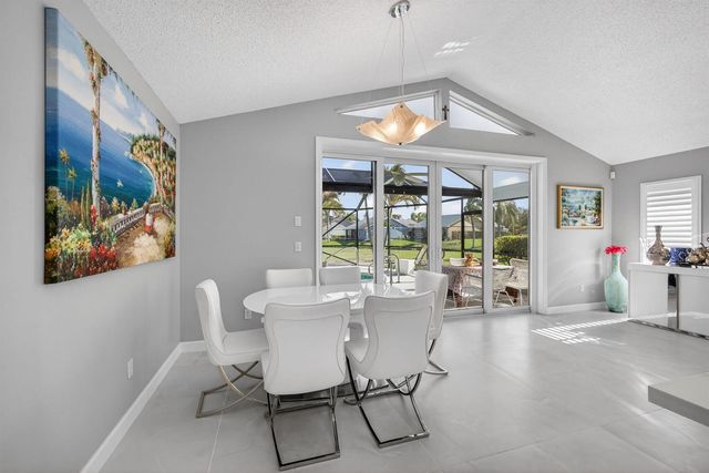 7198 SE Quincy Terrace, Hobe Sound, FL 33455