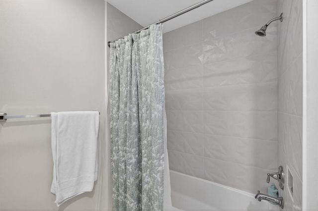 7198 SE Quincy Terrace, Hobe Sound, FL 33455