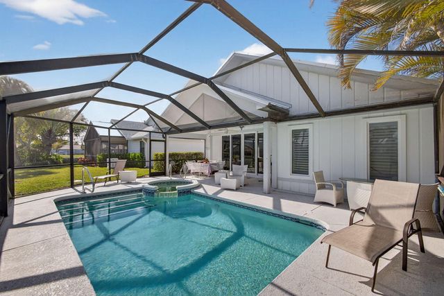 7198 SE Quincy Terrace, Hobe Sound, FL 33455