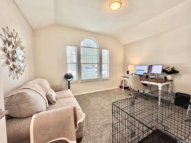 1106 Seven Iron, San Antonio, TX 78221