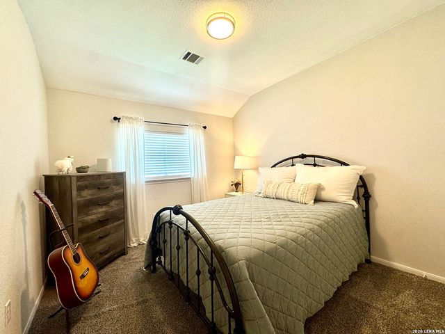 1106 Seven Iron, San Antonio, TX 78221