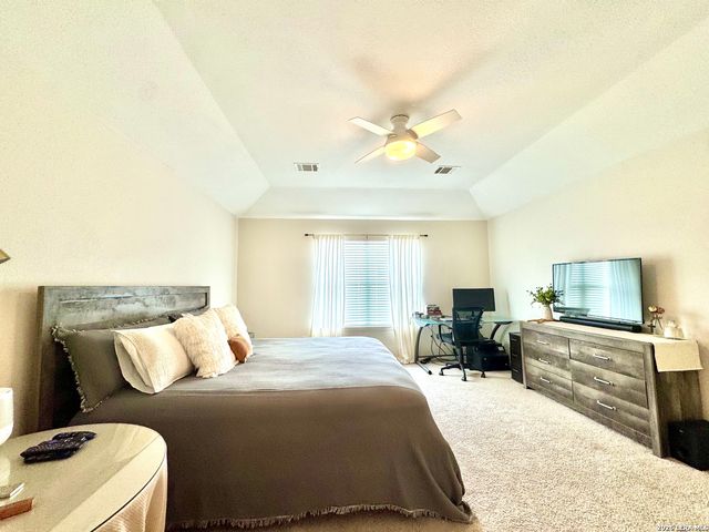 1106 Seven Iron, San Antonio, TX 78221
