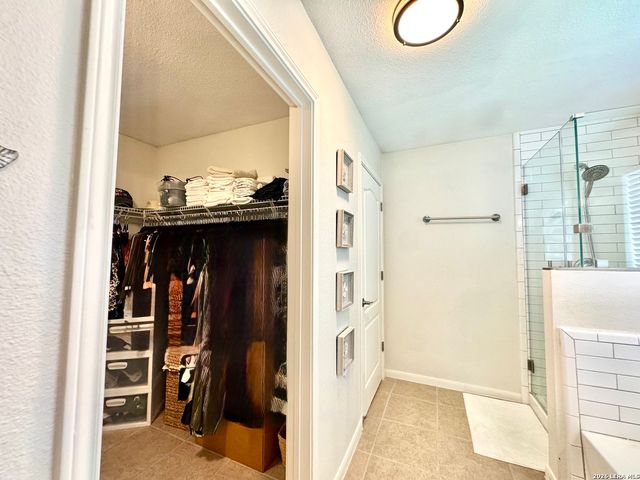 1106 Seven Iron, San Antonio, TX 78221