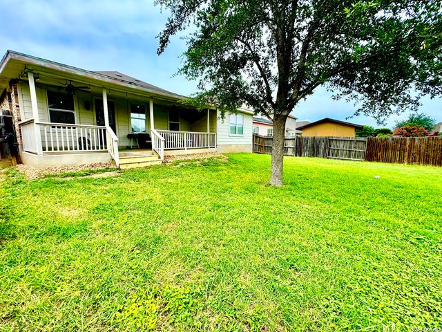 1106 Seven Iron, San Antonio, TX 78221