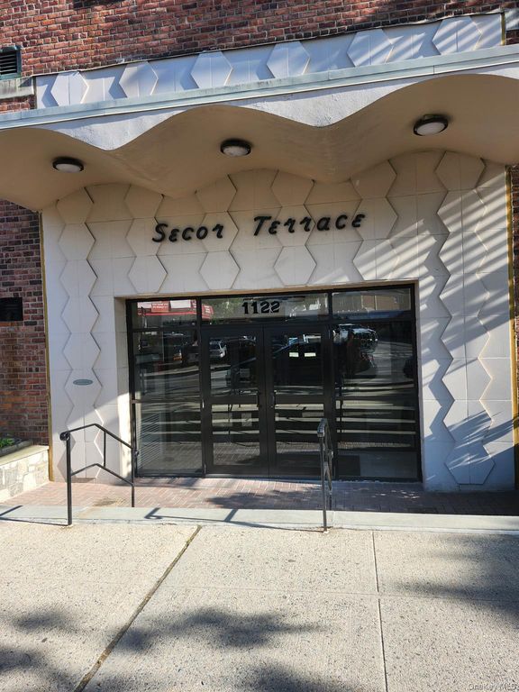 1122 Yonkers Avenue 2H, Yonkers, NY 10704
