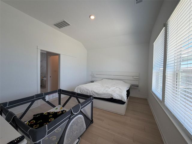 113 Nettle Swap DR, Hutto, TX 78634
